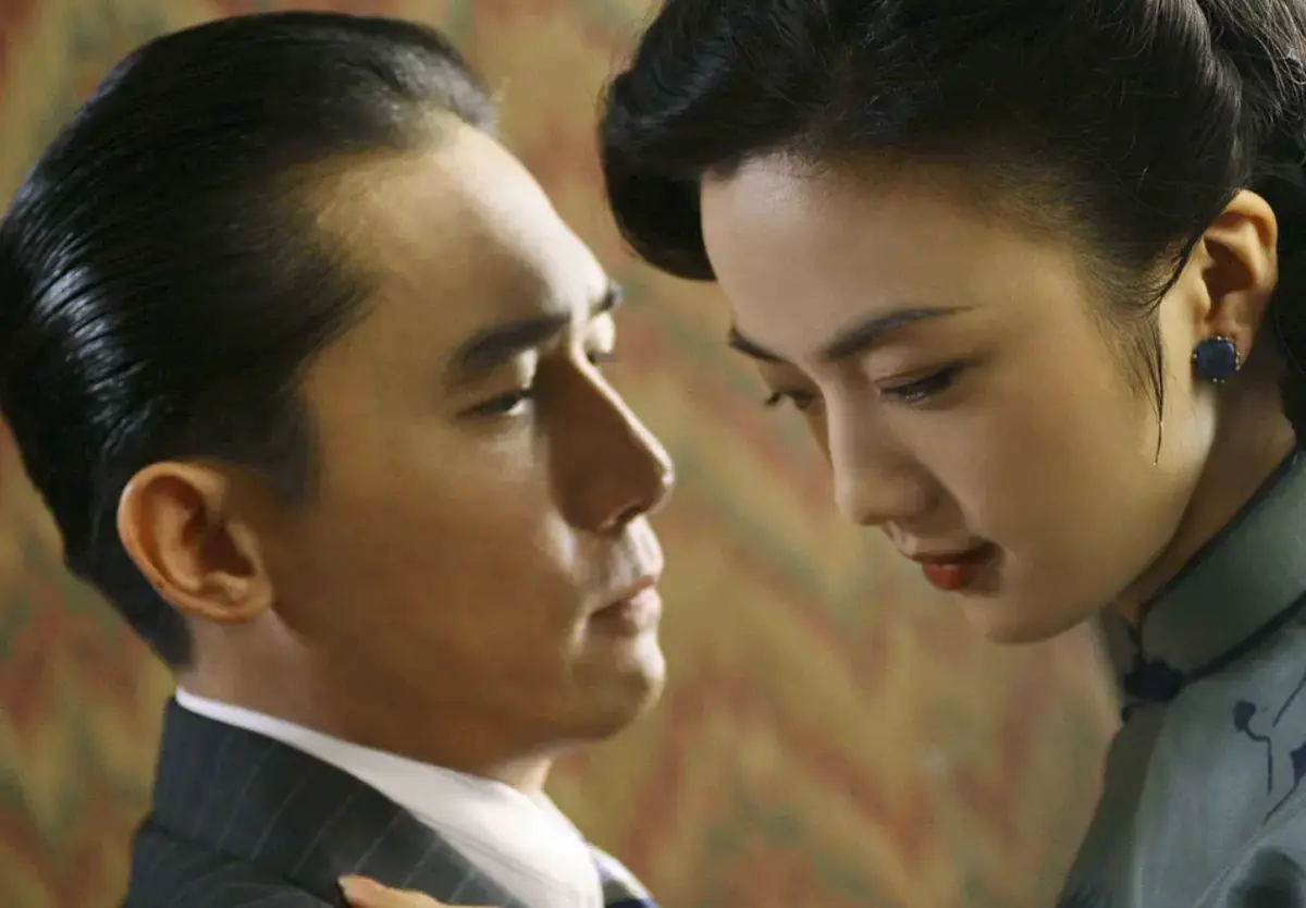 《色戒》未删节版高清完整版在线看-158分钟导演剪辑版中字资源-《色戒》HD高清画质免费播放-全网同步更新无广告