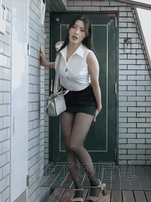 《森泽佳奈》相关资源图片