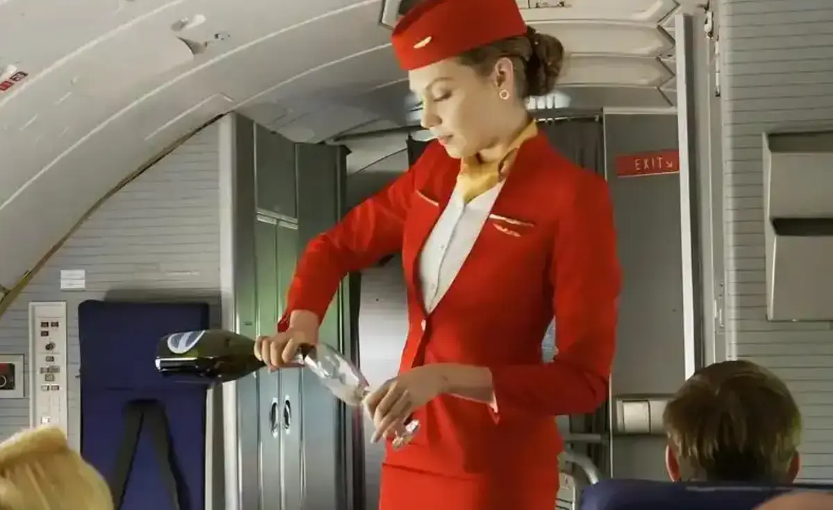 法国空乘4蓝光4K完整版免费观看 - 未删减法版全集高清在线播放