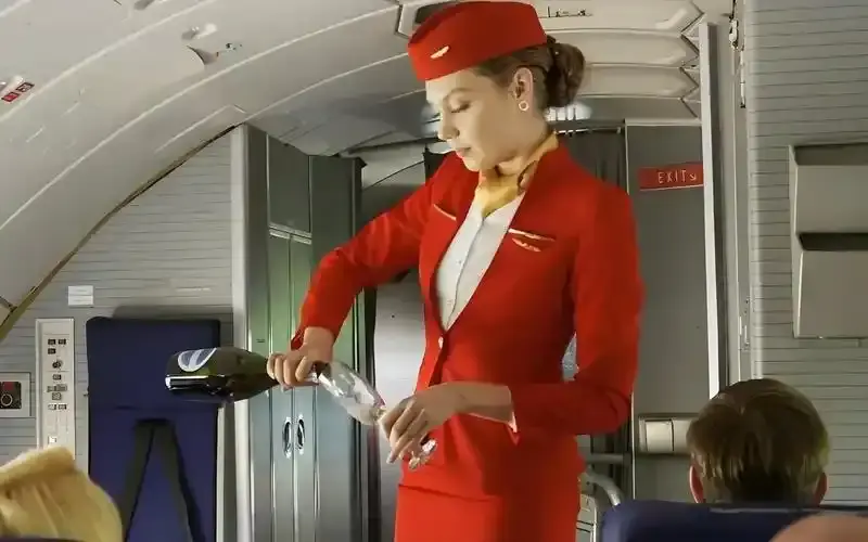 《法国航空3》高清完整版在线观看无删减-2026法国电影《法国航空3》免费播放-1080P超清画质无广告
