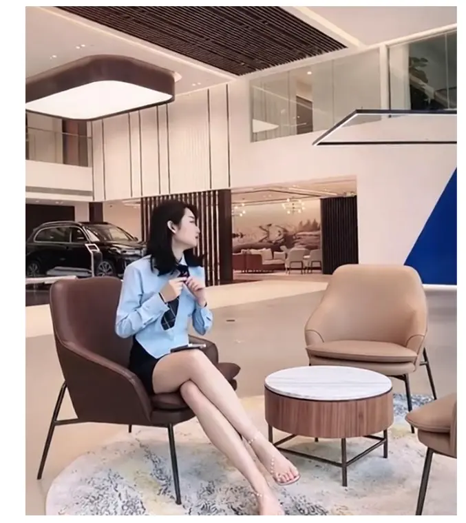 佳木斯新玛特迪桑特柜姐日常被拍_1080P高清成片无删减 - 柜姐的一天导购事件全系列 - 新玛特迪桑特女销售视频免费在线看