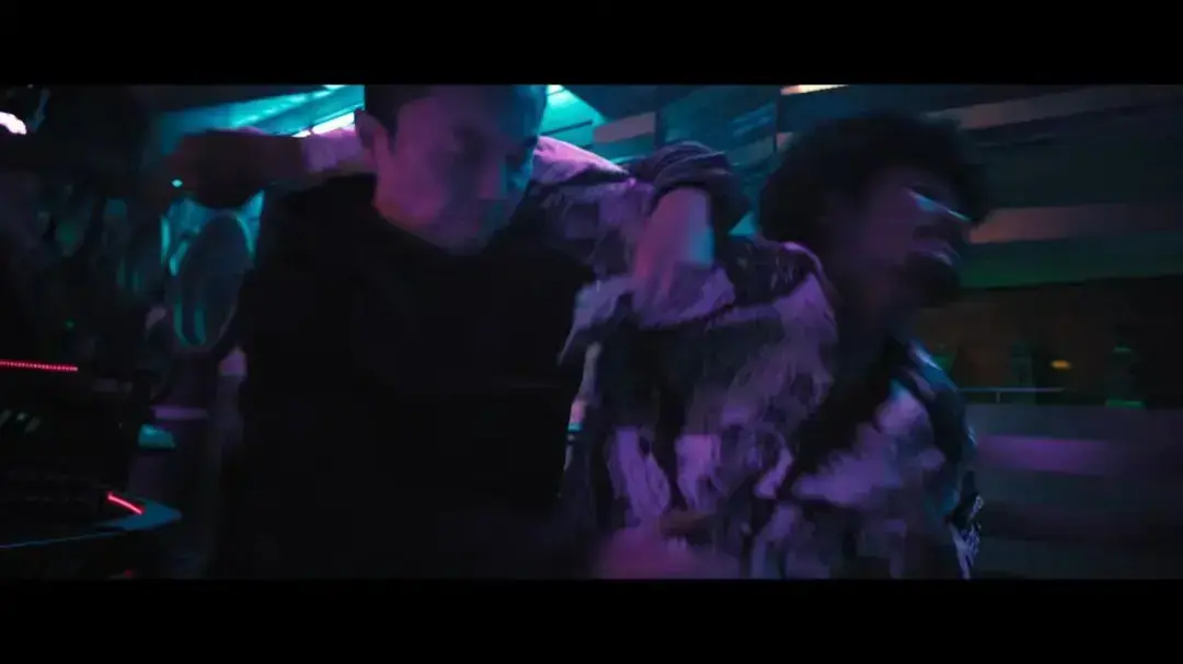 《火遮眼》HD高清未删减完整版在线观看-谢苗主演动作片《火遮眼》1080P中字无广告免费播放-阿里云盘迅雷BT磁力链接资源下载