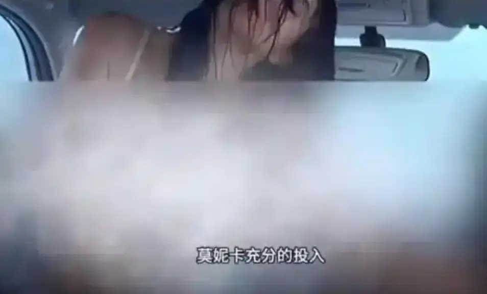 《爱我几何》未删减版HD高清在线观看-法国电影《爱我几何》1080P中字完整版免费看-迅雷夸克资源下载